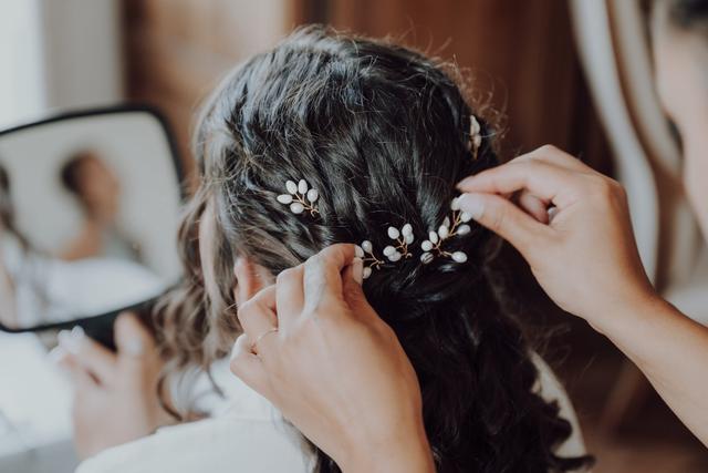 MK Hair Stylist - 1