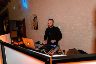 DJ Almma 2
