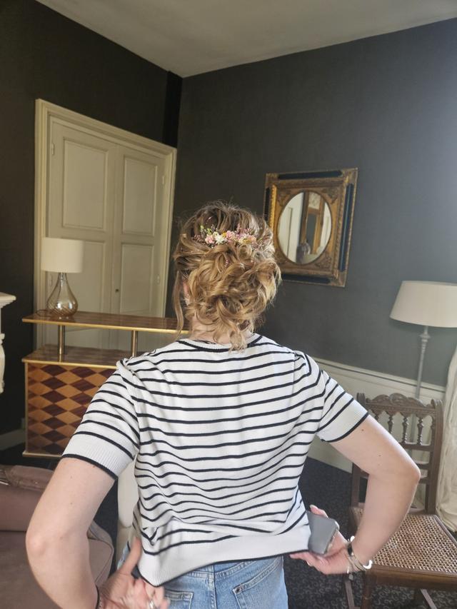Klochette Coiffure - 1