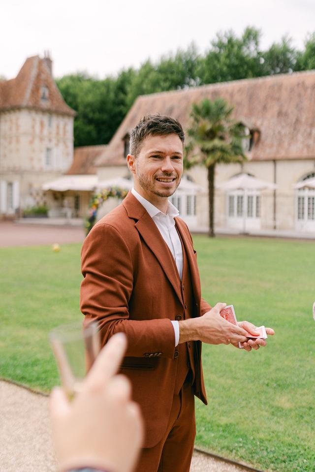 Thibault Surest Magicien Mentaliste - 2