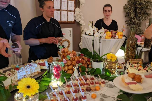 Le Moulin Hotel Restaurant 5