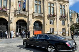 Pullman Limousine - 6