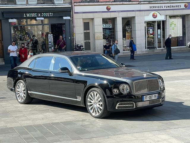 Pullman Limousine - 3