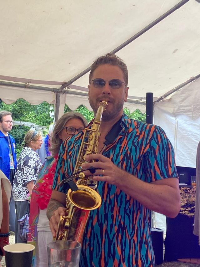 Eric Sax - DJ - 2