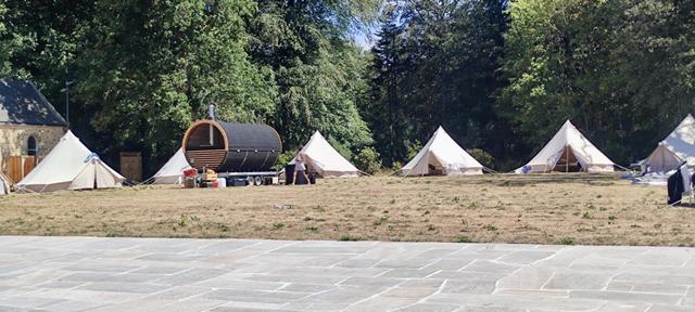 Etoiles et Toiles - Hébergement en Tipi - 1