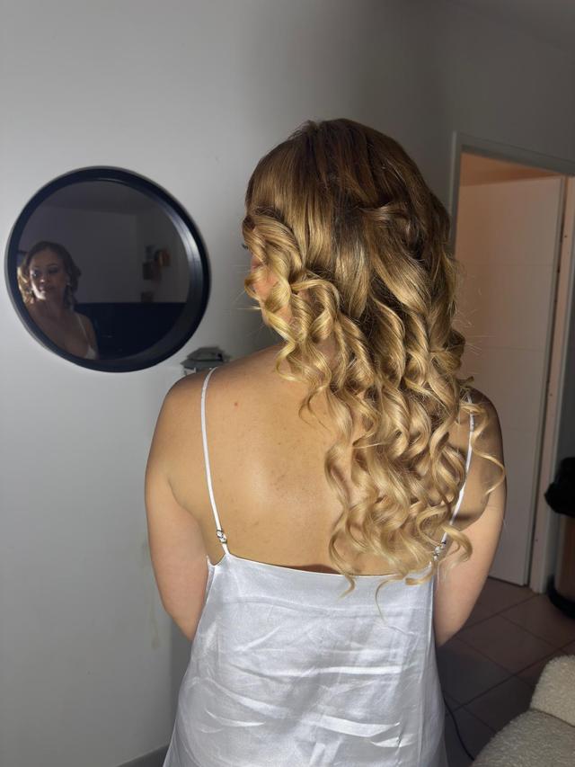 Samira Hair-Makeup - 1