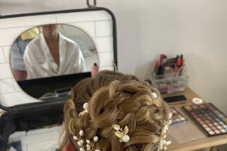 Elody Bliss Hair Stylist & Make up Artist - 11