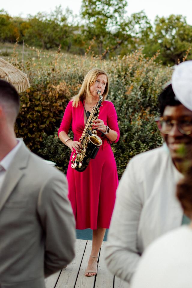 Elena Gautier - Sax and Voice - 1