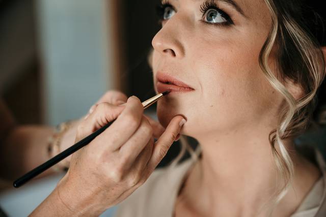 Amandine Poisson Makeup Artist 3