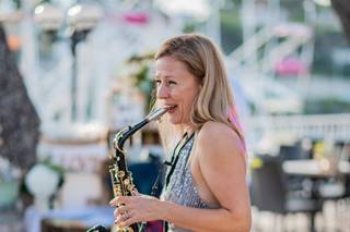 Elena Gautier - Sax and Voice - 9