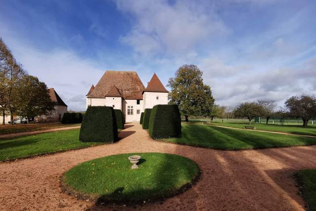 Château de la Rivière 2