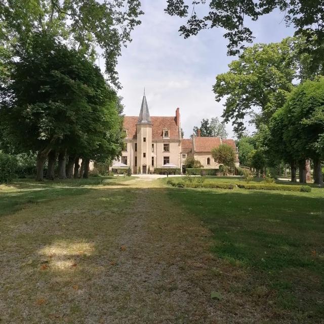 Château le Sallay - 1