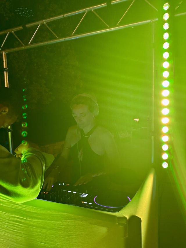 Miss Caro DJ - 3