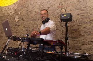 Light & Sound 29 - 5