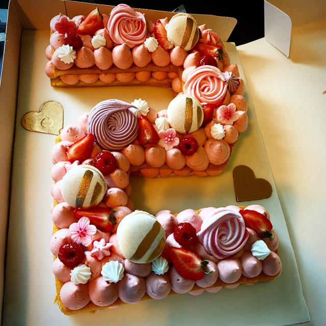 Beauty Cake Design - 4