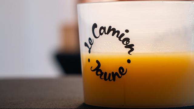 Le Camion Jaune - 1