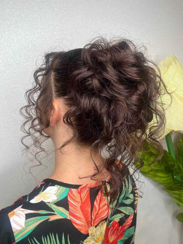 Hair look by Kelly - 2