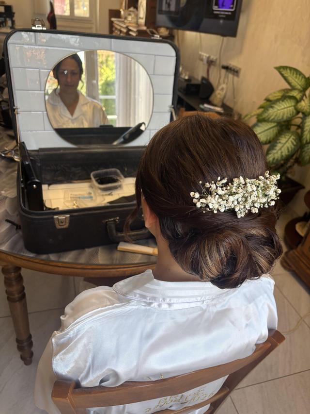 Elody Bliss Hair Stylist & Make up Artist - 3