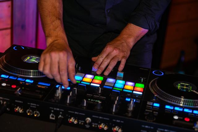 DJ Dez - 1