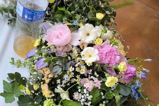 Lily and Daisies - 6