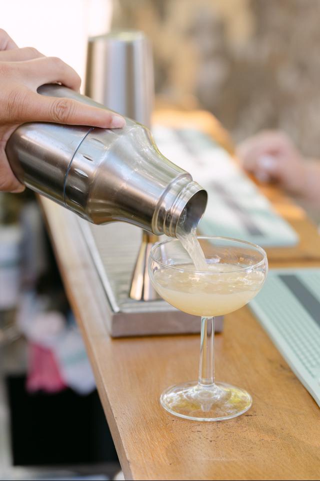 Frenchy bartender - 2
