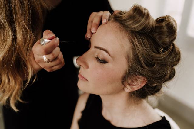 NoMas Makeup 4