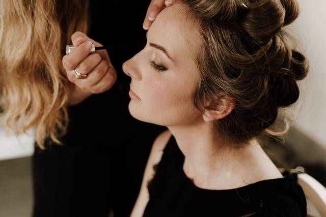 NoMas Makeup 5