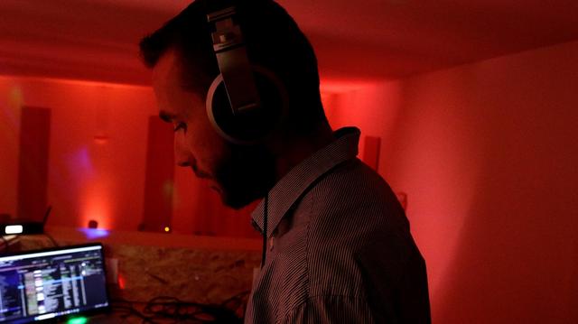 DJ Mozon - 1