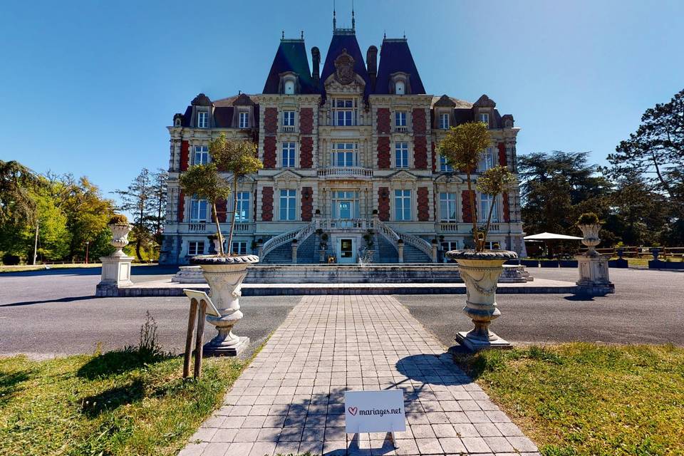 Château du Parc Saint Lambert 3d tour