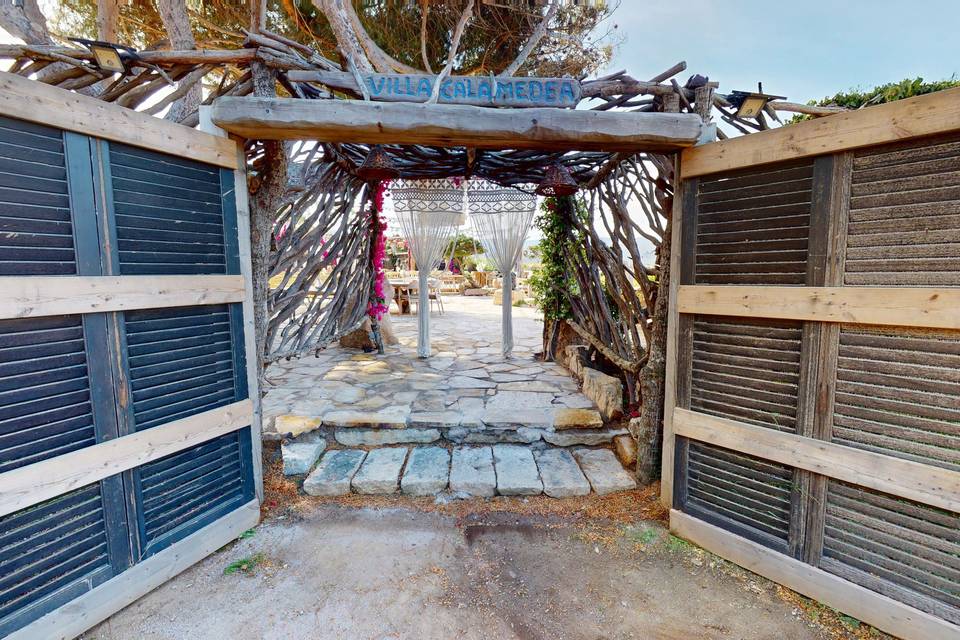 Villa Cala Medea 3d tour