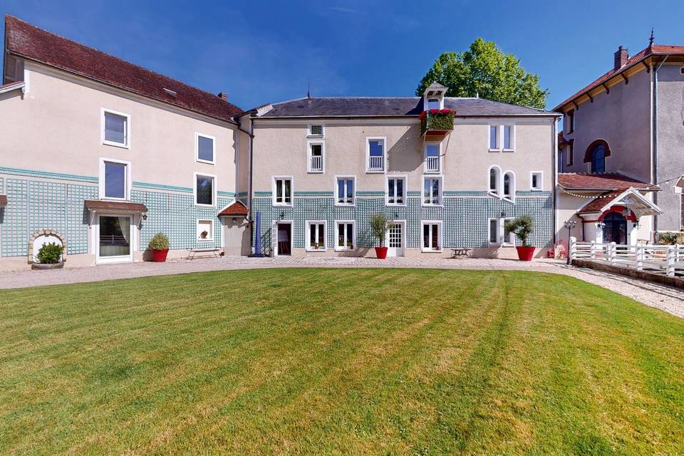 Le Manoir de Tigeaux 3d tour