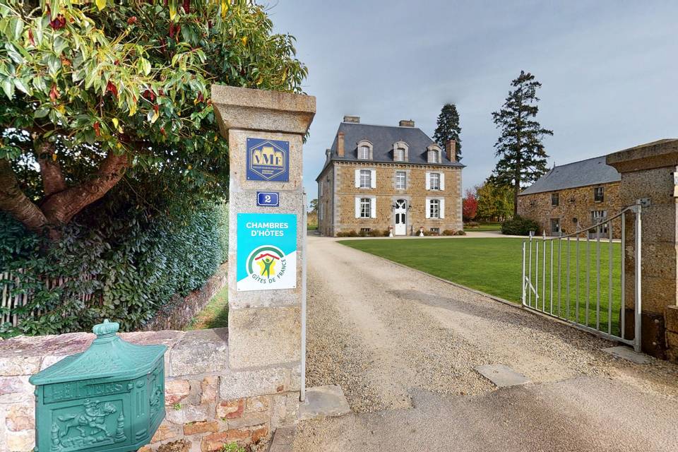 Château de la Giraudais 3d tour