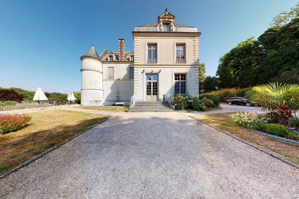 Château du Golf de Villarceaux 3d tour