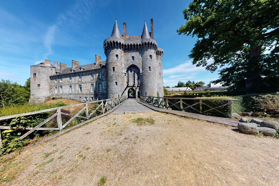 Château de Montmuran 3d tour