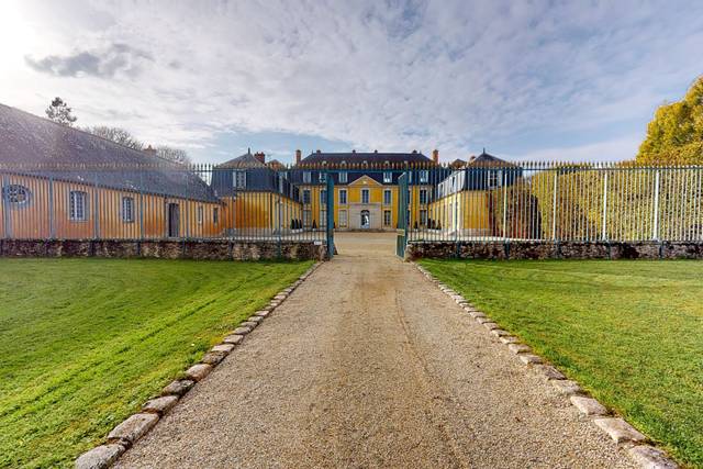 Château de Dommerville Vérifiez la disponibilité et les prix