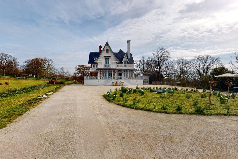 Villa Bonheur 3d tour