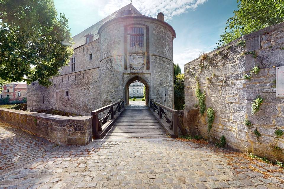 Château-Fort de Feluy 3d tour