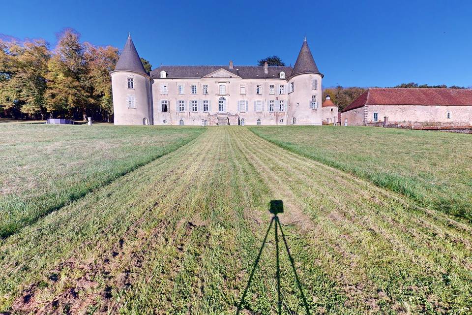 Château de Beaujeu 3d tour