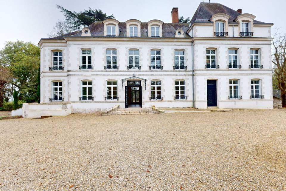 Château du Bezy 3d tour