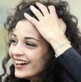 Inès