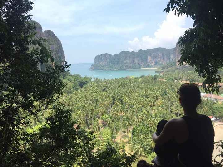Railay coupée du monde