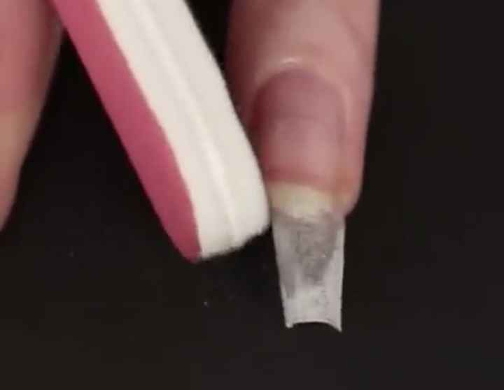 Ongles cassés? Astuce magique - 6