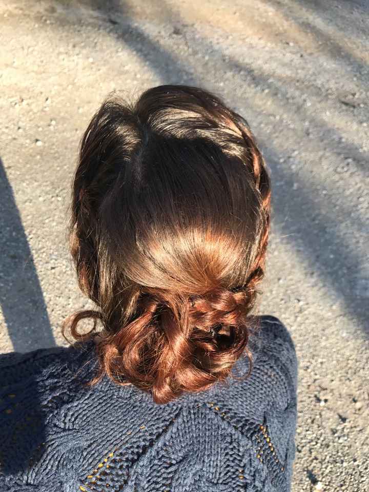 Deuxième essai coiffure offertpour une de mes témoins - 3