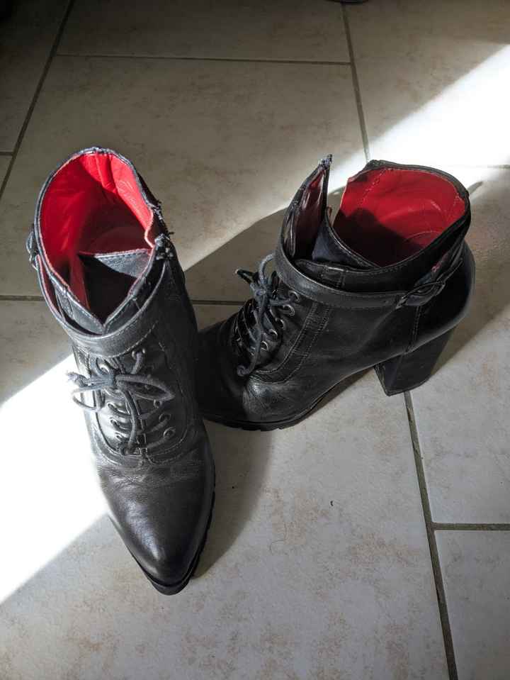 Chaussures avec noeuds - 1
