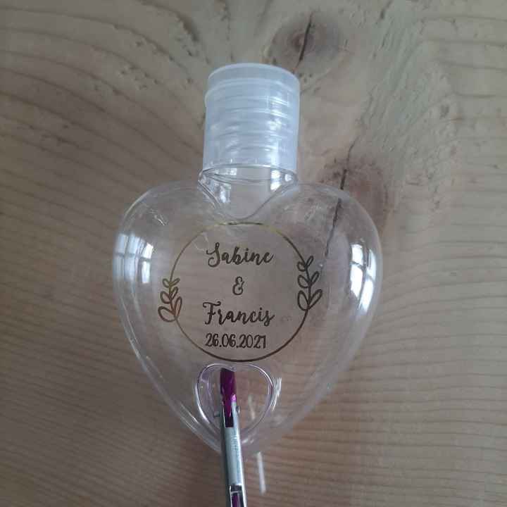 Gel hydroalcoolique pour les invités - 1