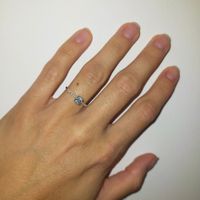 Ta bague de fiançailles sur le Pinterest de Mariages.net ça t'intéresse ? ❤️ - 1