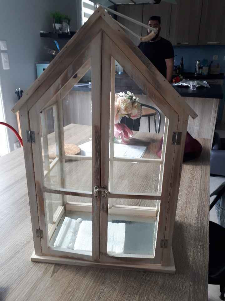 Achat du jour. Une lanterne pour faire mon urne - 1