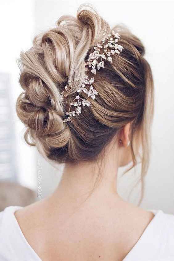 chignon rock