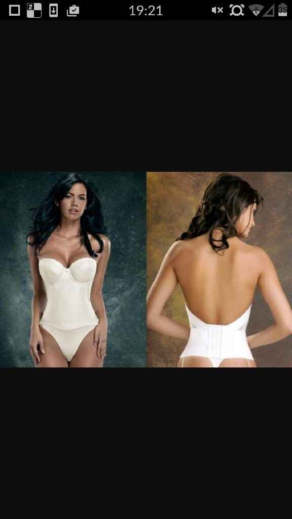 4 robes, 4 soutiens gorge - 2