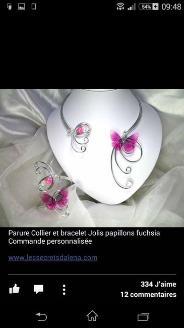 Besoin d aides, bijoux - 1